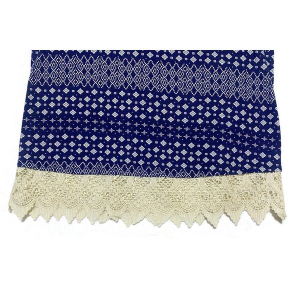 Maurices Pullover Top Women's Large Sleeveless Blue & White With Frill Trim NEW - Picture 5 of 7